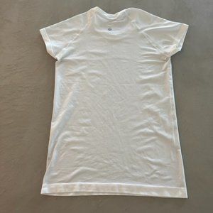Lululemon Swiftly Tech Short Sleeve Shirt - Sz 8 White